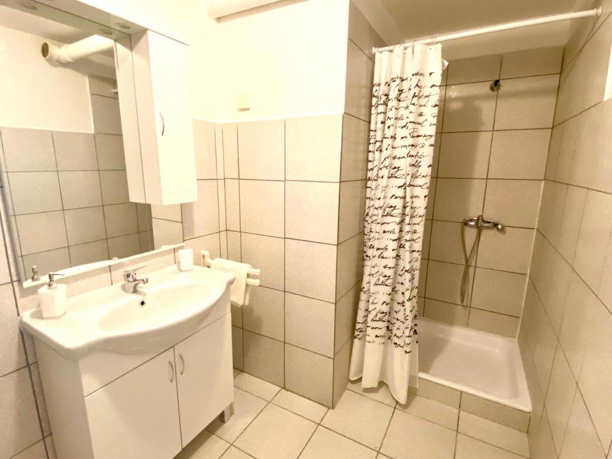E & E Appartement Medulin Buitenkant foto